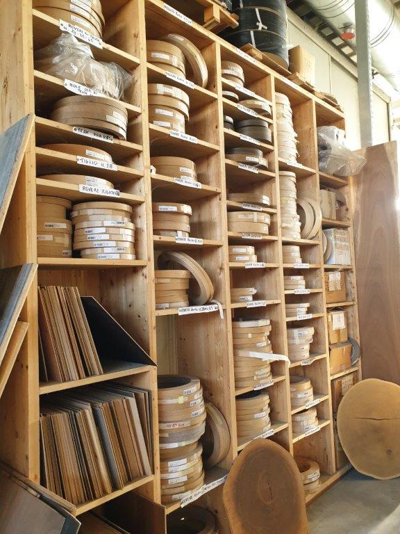 BORDI PRONTI A MAGAZZINO