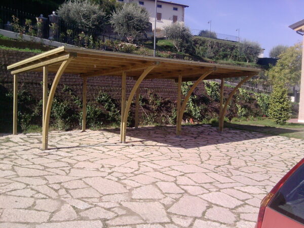 CARPORT PER AUTO