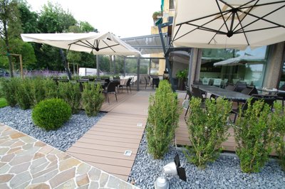 PAVIMENTO DECKING WPC SKEMA