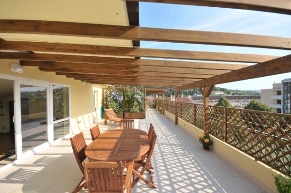 PERGOLA ADDOSSATA