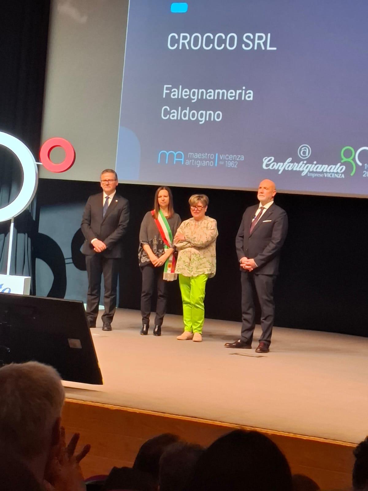 ce8065a6 7461 44d6 8a8c 4de71a3a9e5f copia